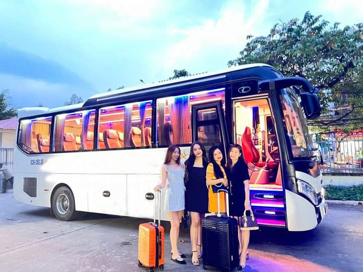Cho thuê xe 29 chỗ Cần Thơ - Phục vụ tour và khách đoàn giá rẻ